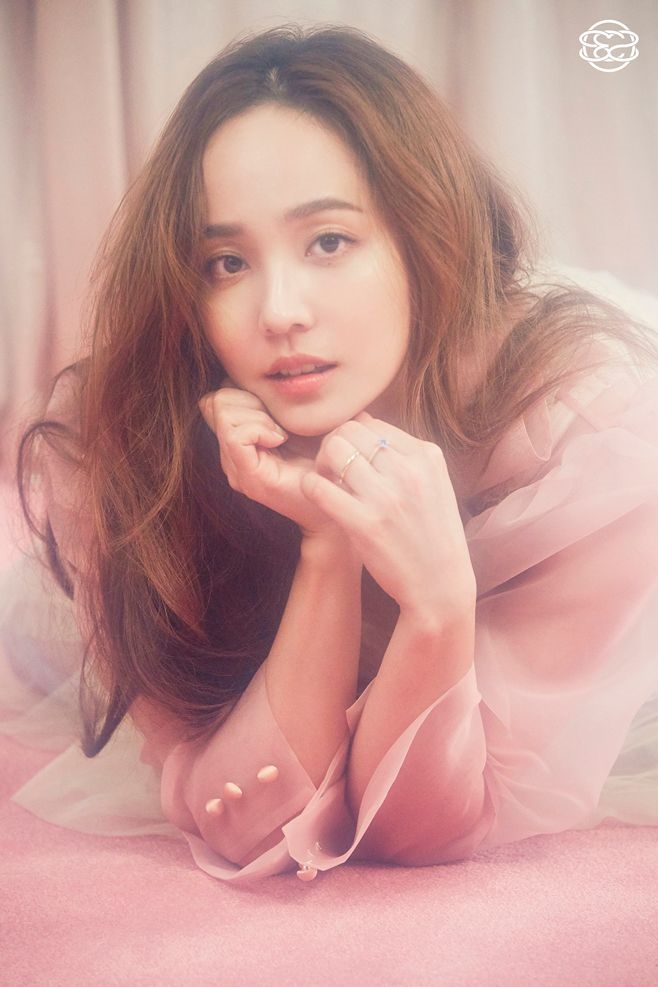 Eugene, Yoon Eun Hye, Sung Yoo Ri sau nhiều năm theo nghiệp diễn