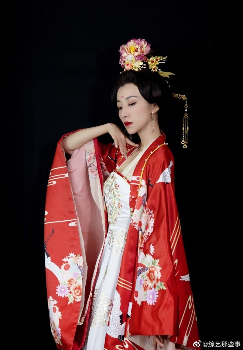 Viên Băng Nghiên và dàn sao nữ hóa thân thành tứ đại mỹ nhân