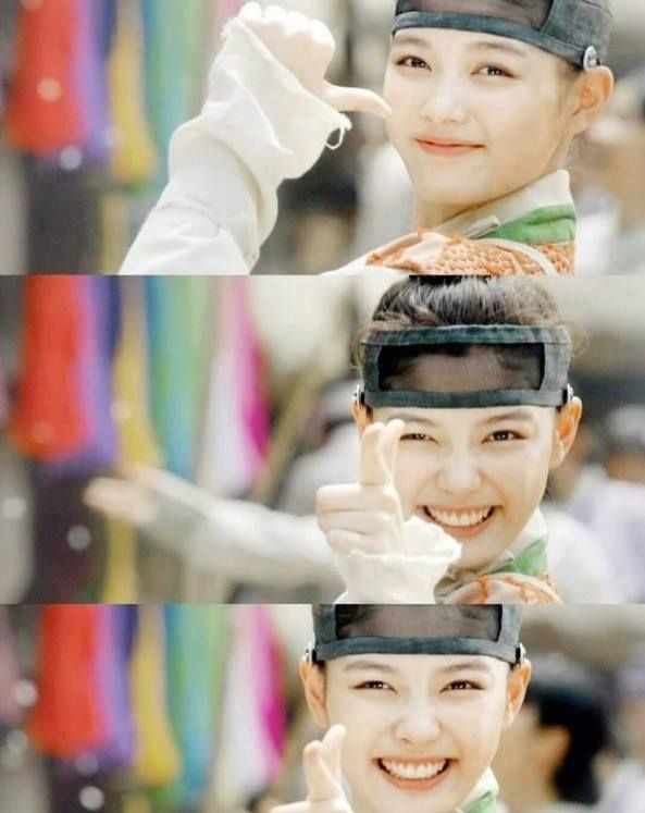Shin Hye Sun và những màn giả trai đáng nhớ trong phim cổ trang Hàn