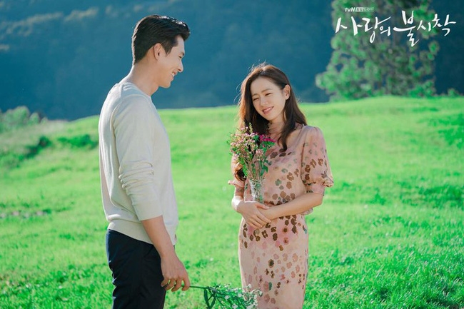 Son Ye Jin - Hyun Bin chuẩn bị sánh đôi sau khi xác nhận hẹn hò