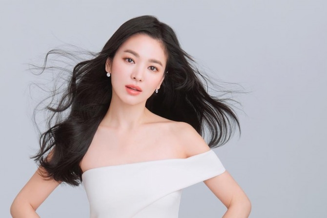 Song Hye Kyo và loạt mỹ nhân tuyệt sắc Kbiz là đồng hương