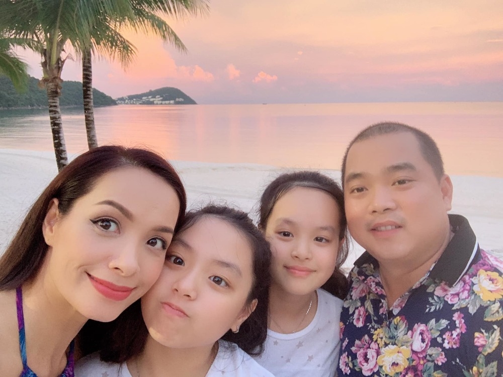 Thúy Hạnh và dàn mỹ nhân Việt lấy chồng 'nghèo' vẫn hạnh phúc