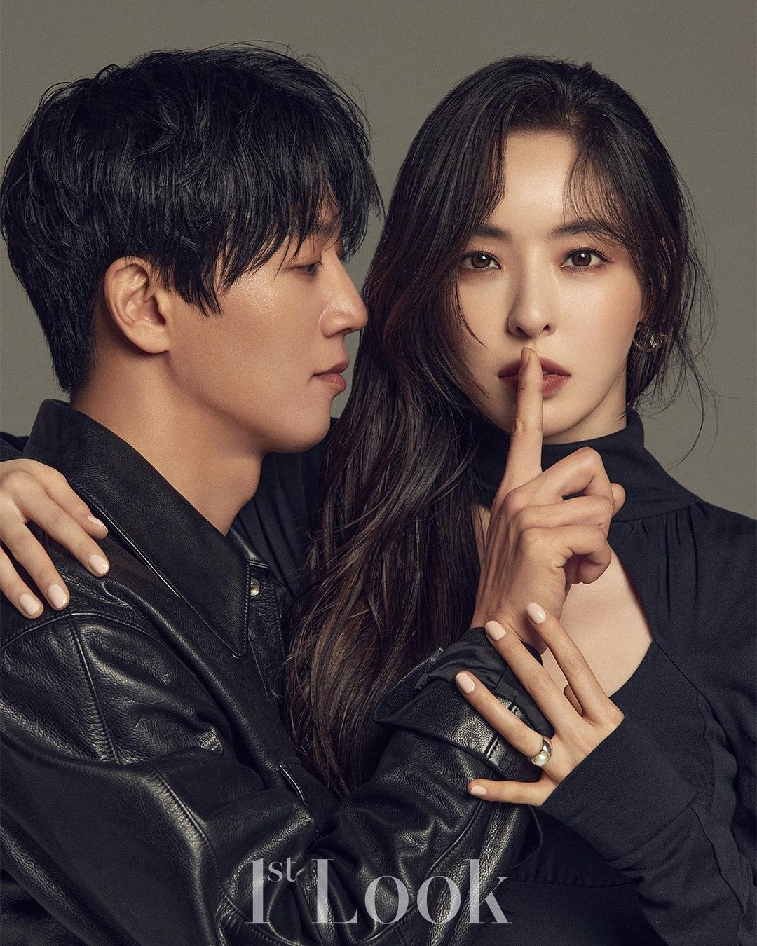 Hyun Bin - Yoona đóng cặp phim mới; Song Joong Ki ngầu trên poster