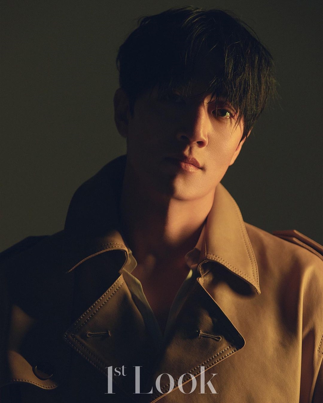 Hyun Bin - Yoona đóng cặp phim mới; Song Joong Ki ngầu trên poster