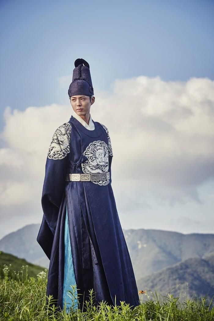 Kim Soo Hyun và những nam thần được mệnh danh là 'hoàng tử cổ trang'