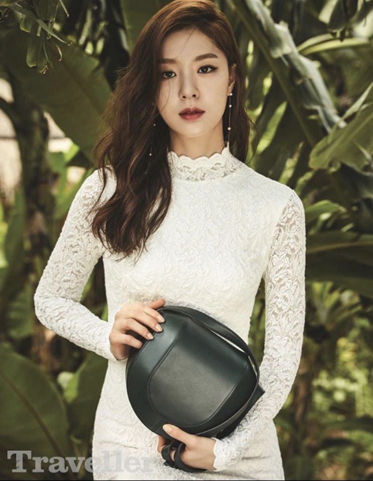 Kim Tae Hee, Song Ji Hyo và dàn sao nữ được tuyển chọn trên đường