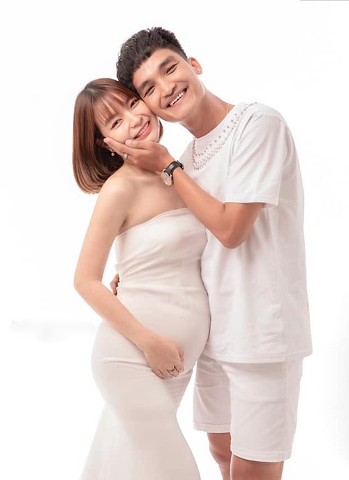 Mạc Văn Khoa: Từ anh phụ hồ thành sao lớn, nợ vợ một đám cưới