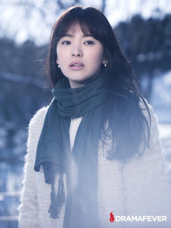 Song Hye Kyo - Kim Tae Hee: 2 nữ thần không thể tiến sang màn ảnh rộng