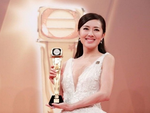 Tuyên Huyên và dàn sao TVB lập kỷ lục trên màn ảnh