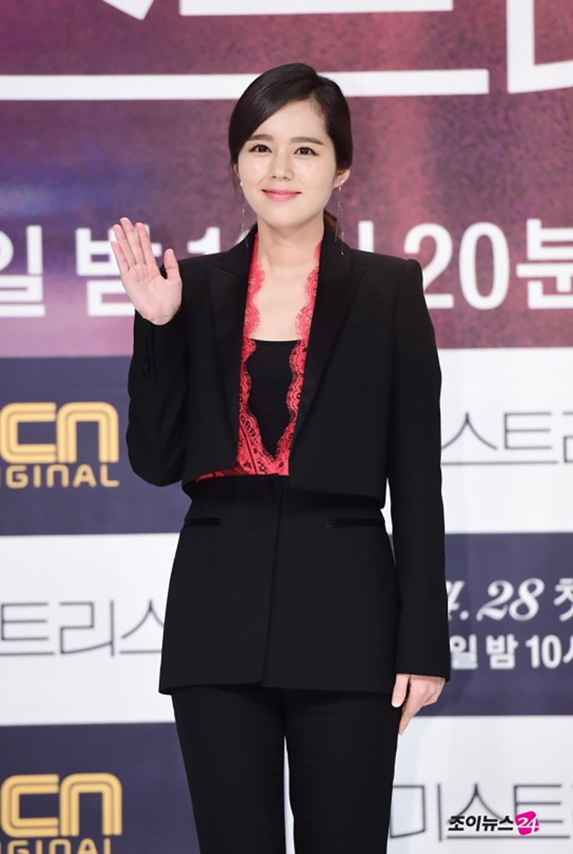 Han Ga In, Jun Ji Hyun, Kim Tae Hee thay đổi phong cách hậu sinh con