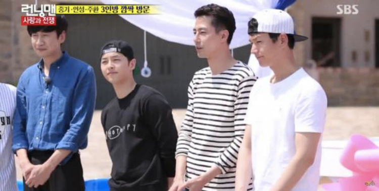 Song Joong Ki, Yoo Ah In lộ và hội mỹ nam chân ngắn của Kbiz