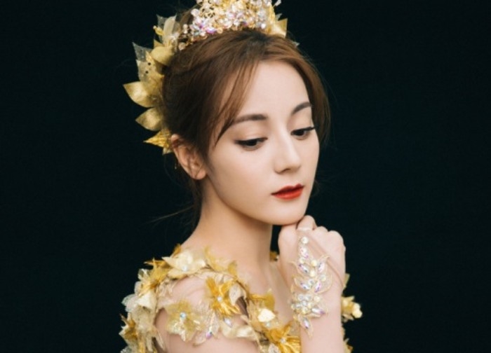 Dương Mịch, Nhiệt Ba và Bích Đình xinh đẹp nhưng tình duyên lận đận