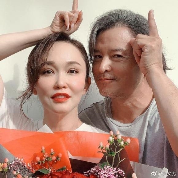 Lý Minh Thuận 'dừ' hơn bà xã Phạm Văn Phương dù cùng tuổi