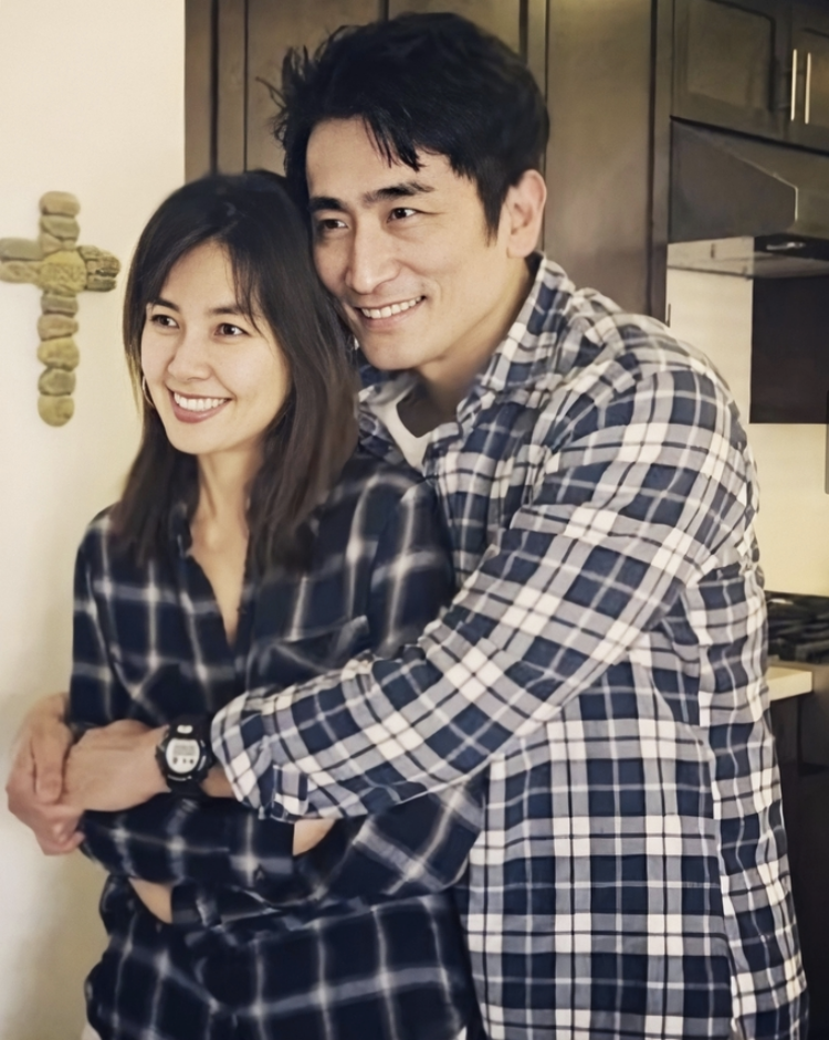 Cha In Pyo hạnh phúc bên vợ sau 26 năm chung sống
