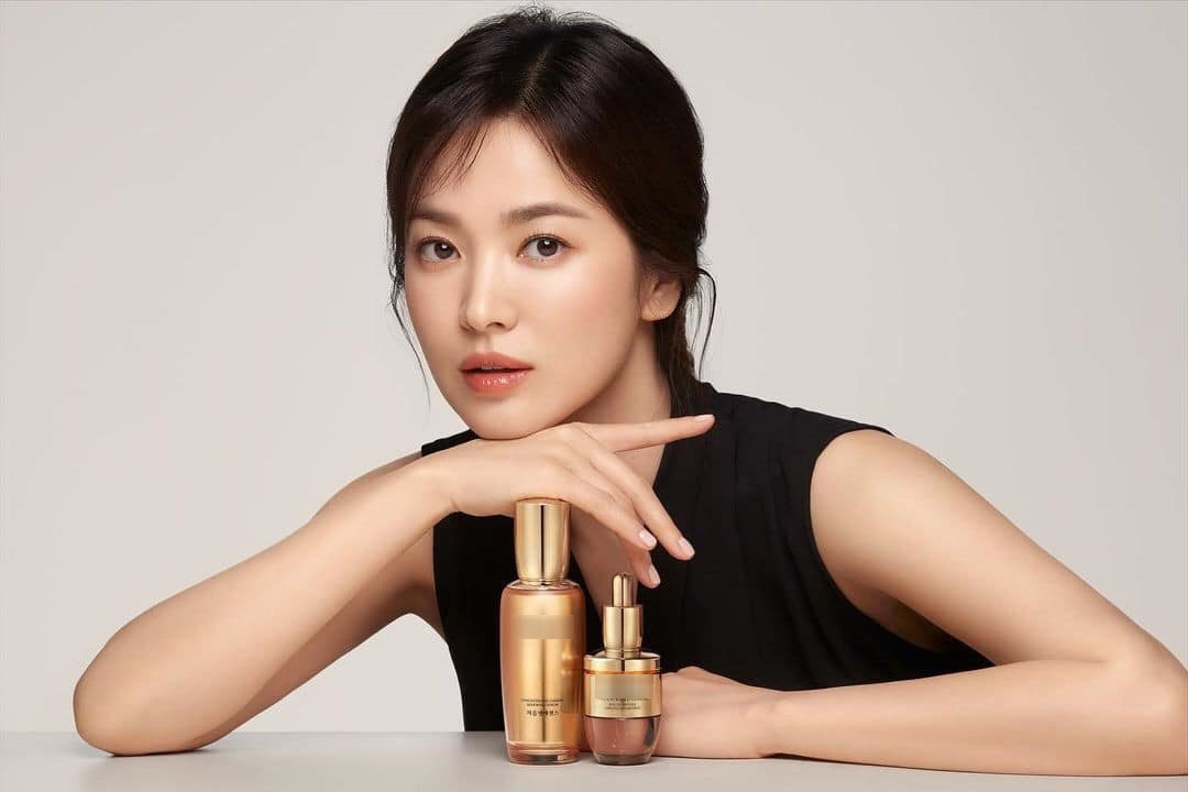 Song Hye Kyo đẹp mê mẩn trong bộ ảnh quảng cáo mới 