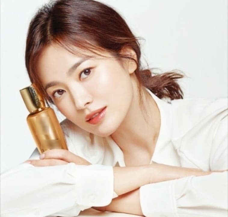 Song Hye Kyo đẹp mê mẩn trong bộ ảnh quảng cáo mới