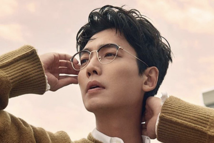 Jung Kyung Ho, Jo Bo Ah và loạt sao Hàn bị đa nghi khi yêu