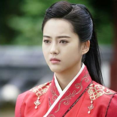 Kim So Hyun và loạt mỹ nhân thời Goguryeo xinh đẹp với tóc cột cao