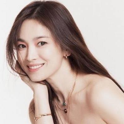 Mỹ nhân Hàn bỏ lỡ vai diễn đình đám: Song Hye Kyo suýt hóa chị đại