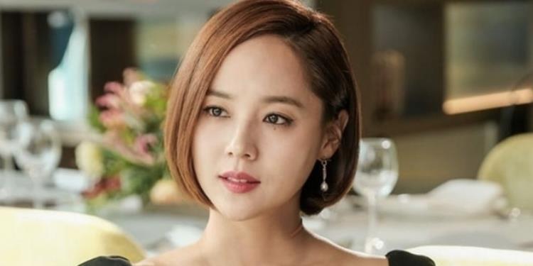 Oh Yoon Hee và loạt nhân vật "lật mặt nhanh như chớp" trong phim Hàn 