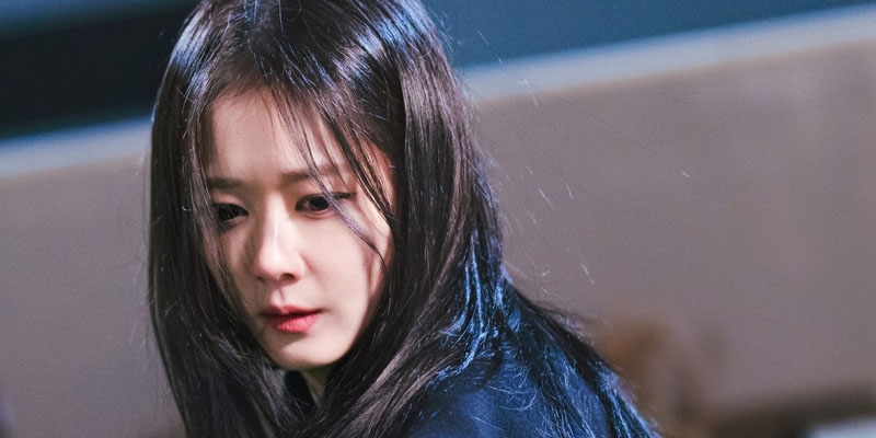 "Pháp sư" Jang Na Ra xinh đẹp ma mị trong phim mới