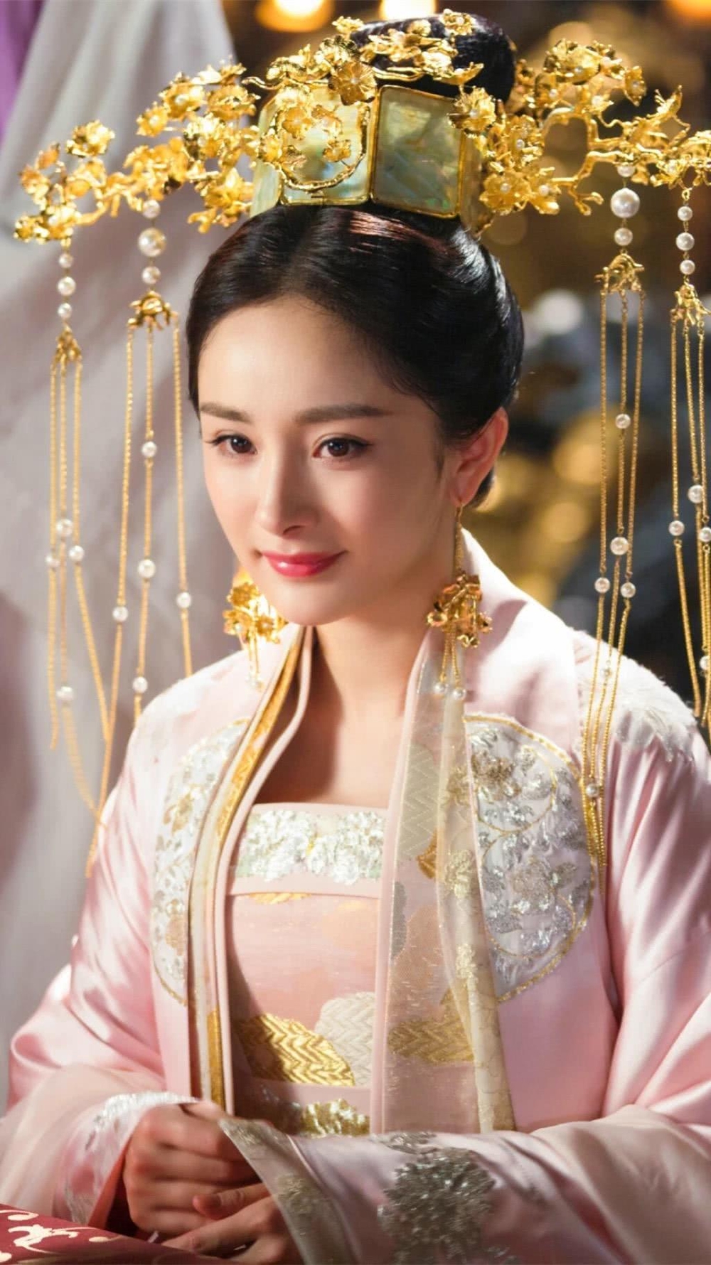 Китайские принцессы. Китайская принцесса в Ханьфу. Тиара Ханьфу. Ханьфу китайская гейша. Ханьфу гейши Корея.