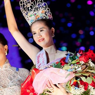 Ngọc Trinh, Vân Dung, Thúy Nga và dàn sao Việt từng đi thi hoa hậu