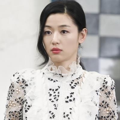 10 nữ hoàng thời trang với phong cách cực đỉnh trên màn ảnh nhỏ xứ Hàn