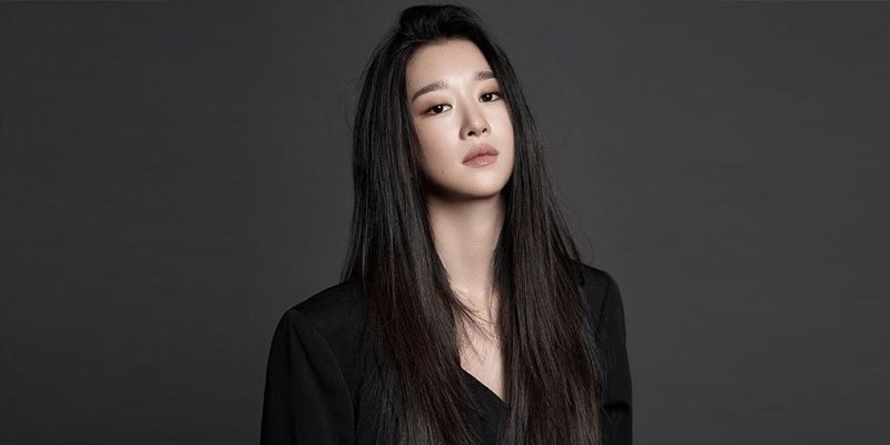 Seo Ye Ji và con đường trở thành ngôi sao nhờ danh "điên nữ"
