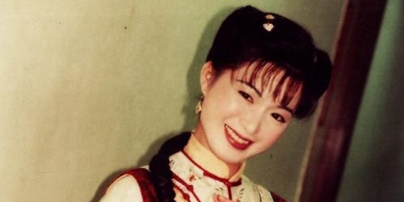 Trần Thiếu Hà: Mỹ nhân TVB nhận "gạch" vì bán đứng Lưu Đức Hoa 