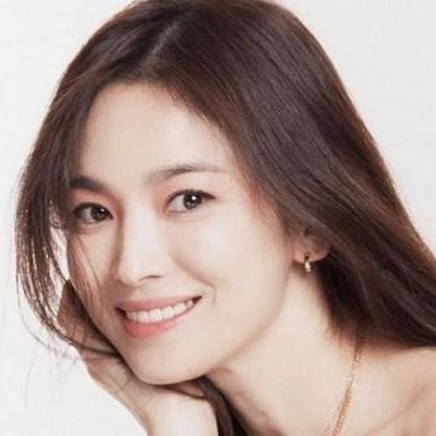 Điểm tin Kbiz: Song Hye Kyo được "bao ăn" trên trường quay phim mới