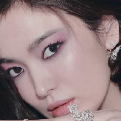Song Hye Kyo và loạt nữ thần mặt mộc trang điểm đậm: Ai đỉnh ai fail?
