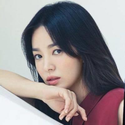 Kbiz hôm nay: Song Hye Kyo có động thái mới dành cho Jang Ki Yong