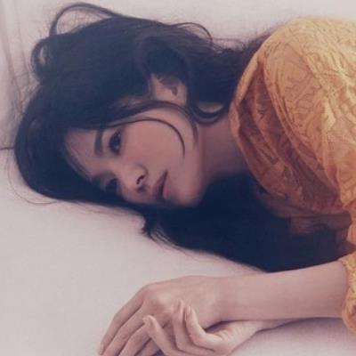 Song Hye Kyo đẹp bất chấp dù không ít lần gặp thảm họa tóc xấu 