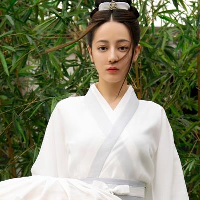 Nhiệt Ba vượt đàn chị, dẫn đầu top 10 sao nữ diễn xuất tốt nhất 2021