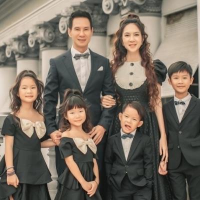 Những gia đình sao Việt đông con nhất showbiz