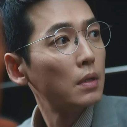 Hospital Playlist 2 tập 8: Jun Wan chính thức gặp lại "tình cũ" Ik Sun
