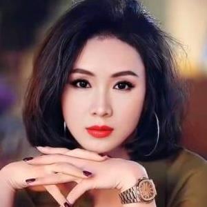 Hồng Diễm, Quỳnh Kool và dàn mỹ nhân VTV chăm chỉ "sống ảo" mùa dịch