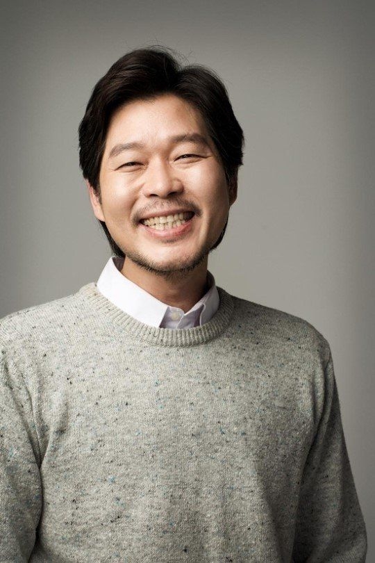 Đời Tư Sự Nghiệp Của Yoo Jae Myung Phim Hometown 2021 - Quê Nhà