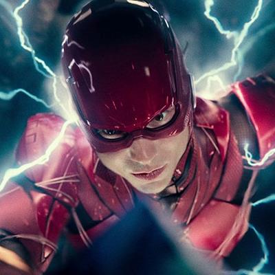 The Flash 2022: Nội dung về dòng thời gian, có Supergirl góp mặt