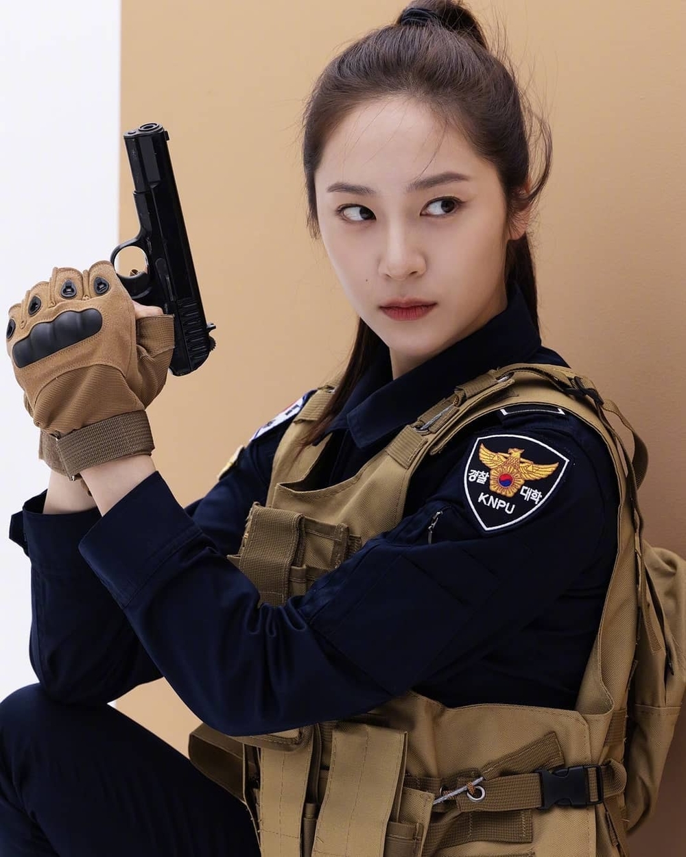 Han So Hee và 3 nữ cảnh sát bùng nổ visual của màn ảnh Hàn 2021