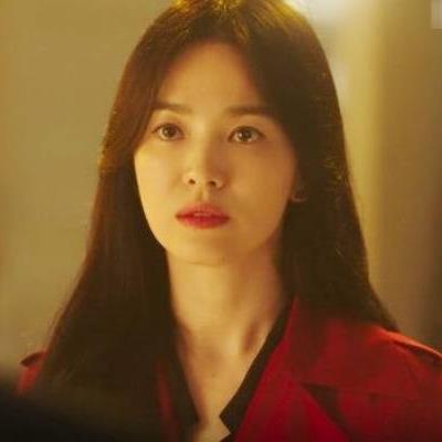 Song Hye Kyo tiếp tục thành tâm điểm chỉ trích vì tình tiết phim mới