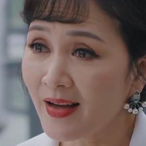 Thương Ngày Nắng Về: Bà Nhung nặng lời phủ nhận có con gái với Trang