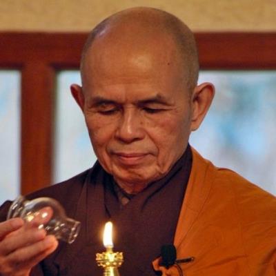 Thiền sư Thích Nhất Hạnh: Cuộc đời sáng của bậc chân tu 