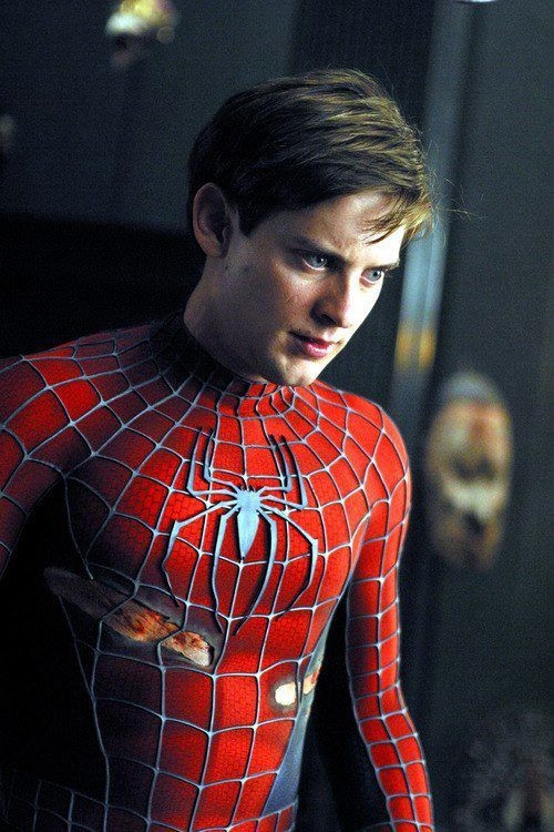 Spider-Man có nụ hôn át làm Tobey Maguire khó chịu ra mặt