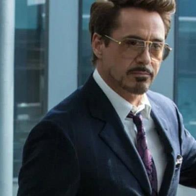 Giả thuyết MCU: Chính Tony Stark biến Peter Parker thành Spider-Man