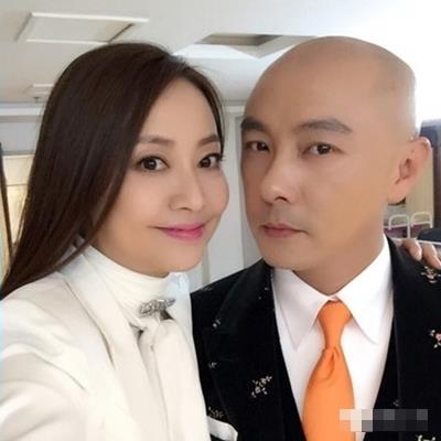 Vệ Kiện - Trương Tây và những cặp đôi kết hôn vì nhà gái giục cưới