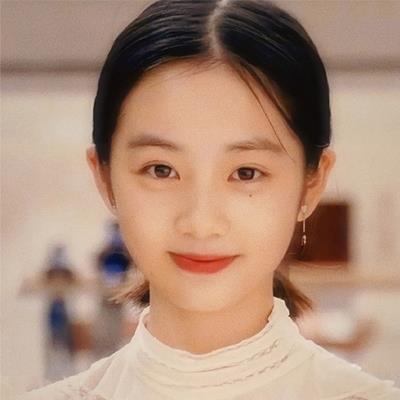 Con gái Huỳnh Lỗi: 16 tuổi đã xinh như hotgirl lại đa tài đa nghệ