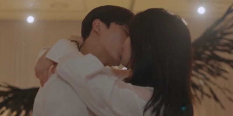 Những nam thần hôn đỉnh khiến khán giả phải đỏ mặt của phim Hàn 