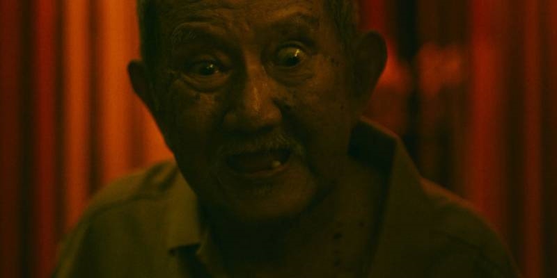 Mạc Can - ông già ma mị nhất kinh dị Việt: Trừng mắt 1 cái là đứng tim